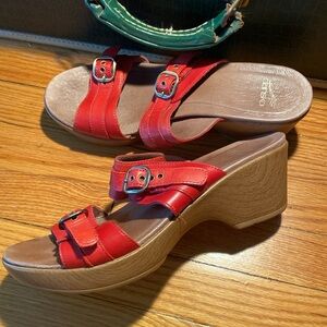 Dansko faux wood wedge leather sandals-offers welcome